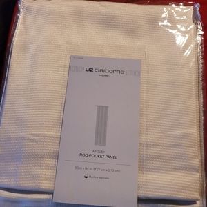 4 pkg of panel Liz Claiborne Ainsley Rod-Pocket New